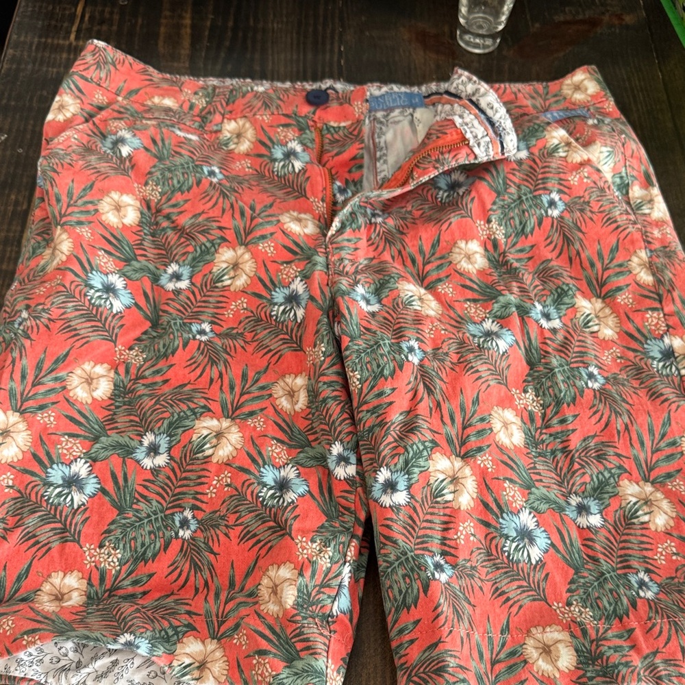 Tropical‎ Floral Men's Flat Front Shorts